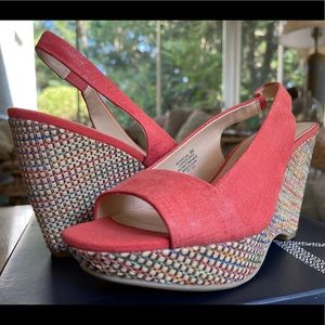 NEW✨ Anne Klein Rainbow Wedge 🌈👠 Size 8